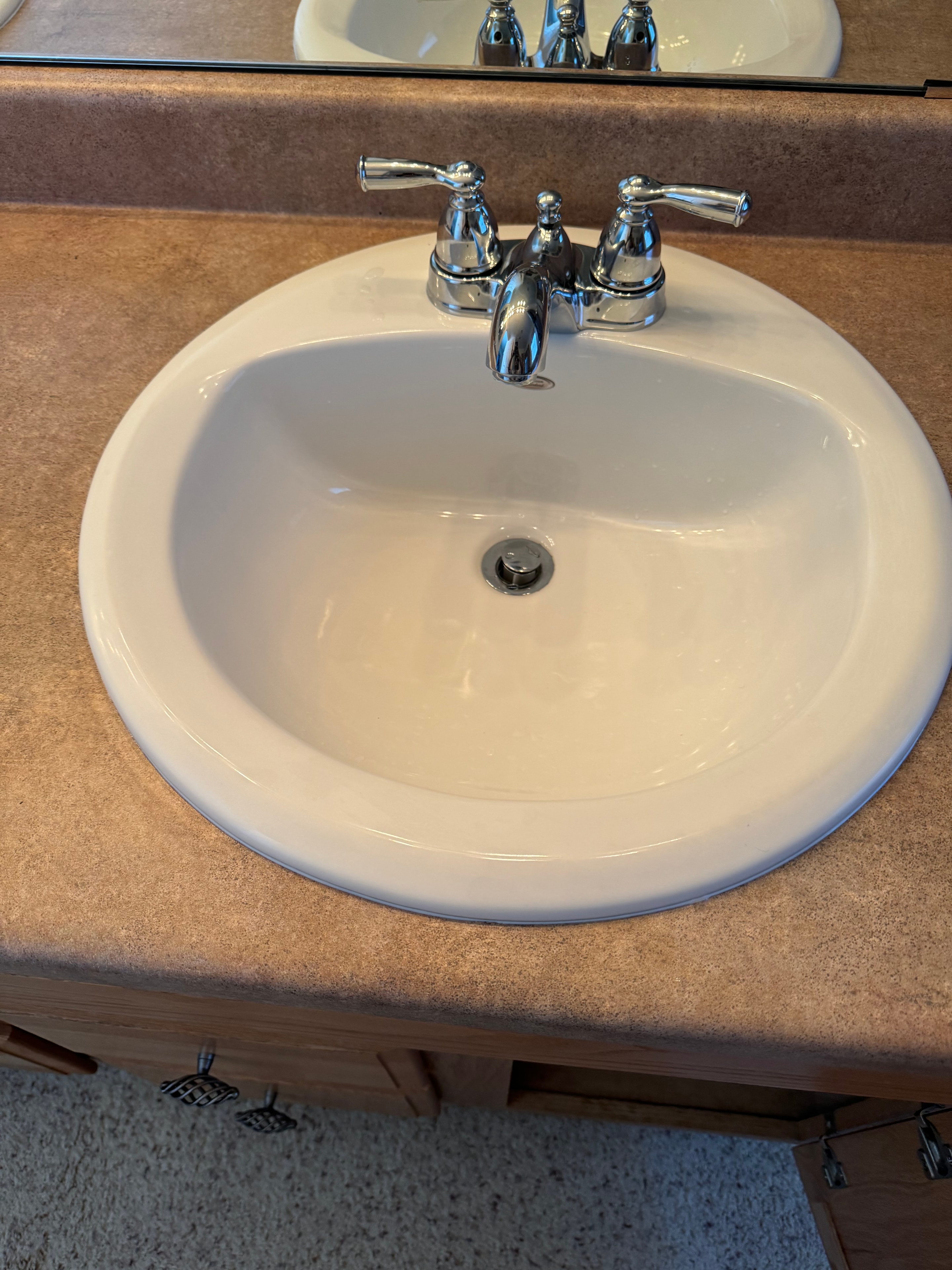 Finished bathroom sink faucet installation by Franklee Plumbing